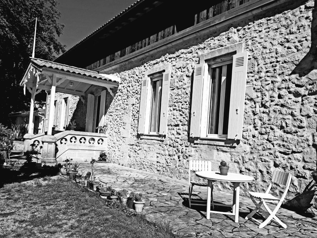 Domaine De Garat Bed & Breakfast Floirac  Bagian luar foto